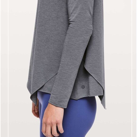 Lululemon Sweetest Day Top Long Sleeve Sz M Gray Stretch Layered Knit Jersey - Picture 3 of 13